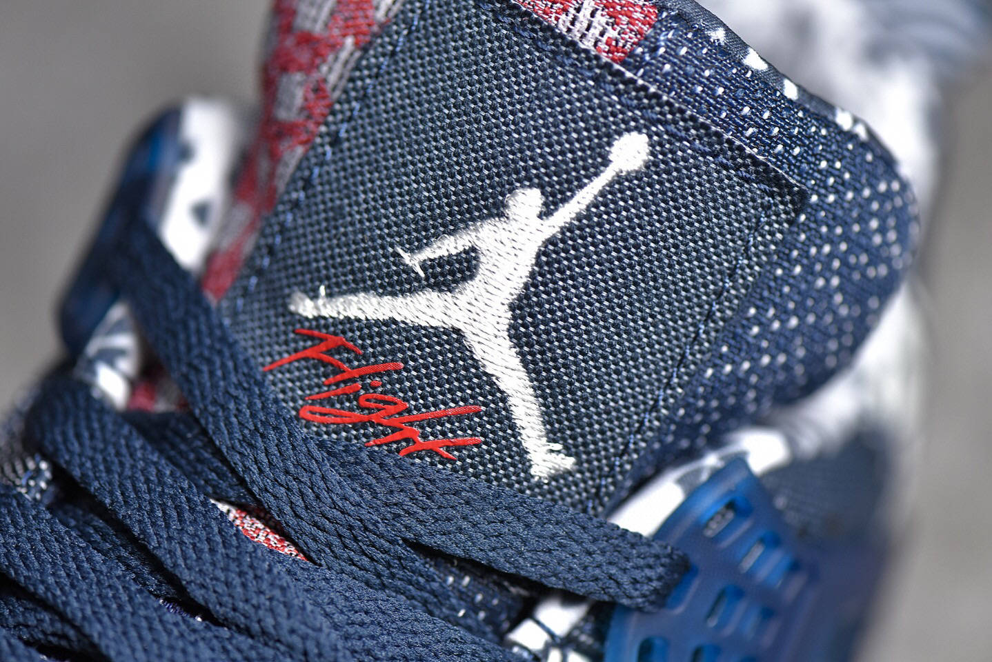 乔丹 Air Jordan 4 Retro Sashiko Deep Ocean 蓝白牛仔刺子绣篮球鞋【火狐电竞官方网站】(图19)
乔丹 Air Jordan 4 Retro Sashiko Deep Ocean 蓝白牛仔刺子绣篮球鞋【火狐电竞官方网站】(图19)