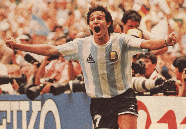 ‘火狐电竞官方网站’
外媒评阿根廷足球史上的7大球星 马拉多纳和梅西谁才是第一?(图5) ‘火狐电竞官方网站’
外媒评阿根廷足球史上的7大球星 马拉多纳和梅西谁才是第一?(图5)