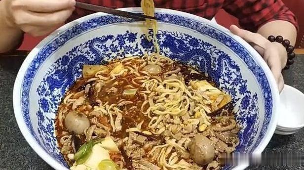 火狐电竞|首届“苏州青年手工艺展”亮相苏博(图1) 火狐电竞