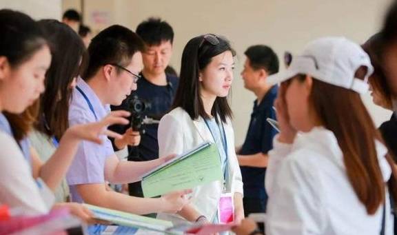 高考报考涉及到的中外互助办学机构或项目该怎么选?|火狐电竞官方网站(图7)
高考报考涉及到的中外互助办学机构或项目该怎么选?|火狐电竞官方网站(图7)