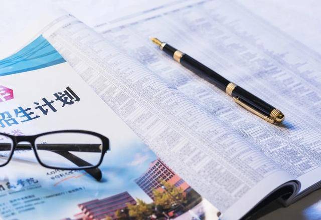 “火狐电竞”
解读“中外互助办学” 一文让你相识其含金量如何!(图12) “火狐电竞”
解读“中外互助办学” 一文让你相识其含金量如何!(图12)