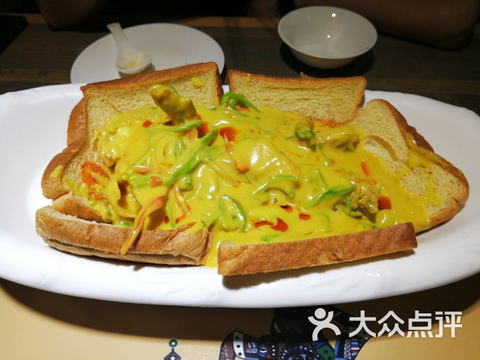 马刺盆栽头揭开发型之秘:强如NBA球员,也曾有过被玷污的童年|火狐电竞官网(图1) 火狐电竞官网