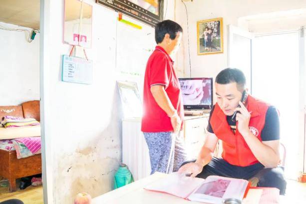 火狐电竞官网_
潍坊寿光市：用心用情帮扶的好干部周鹏(图2)