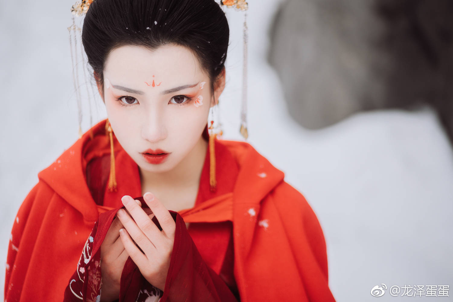 火狐电竞官网:自画像:内心世界的外在表达(图1) 火狐电竞官网