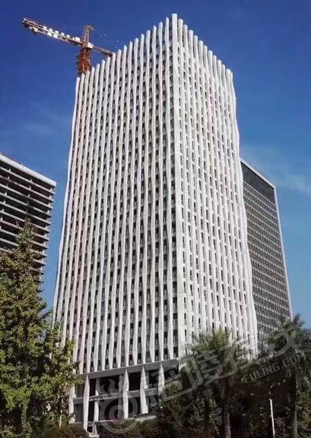 火狐电竞_
职业运发动到场综艺就是吊儿郎当?郭艾伦:休赛期需要放松(图4) 火狐电竞