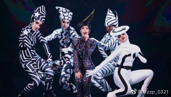 成忠臣作品展将亮相扬州:火狐电竞官网(图2) 火狐电竞官方网站