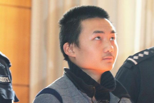 “火狐电竞官方网站”谢菱桐在人民大会堂参加“《人民的胜利》首发暨“润泽中华”诗书画征集活动”(图4) 火狐电竞官方网站