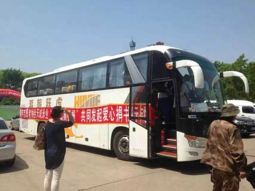 “火狐电竞”
欧文、沃尔新赛季造型雷人 NBA盛行留胡子和头发吗?(图1) 火狐电竞官网